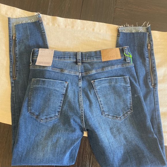 ZARA raw step hem zipper ankle skinny jeans~NWT - Picture 3 of 4